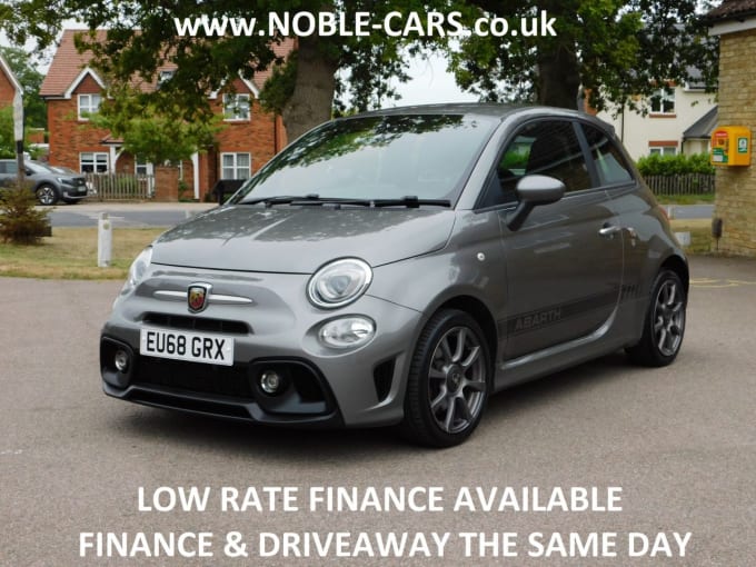 2025 Abarth 595