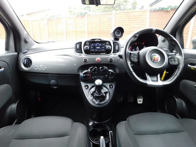 2025 Abarth 595