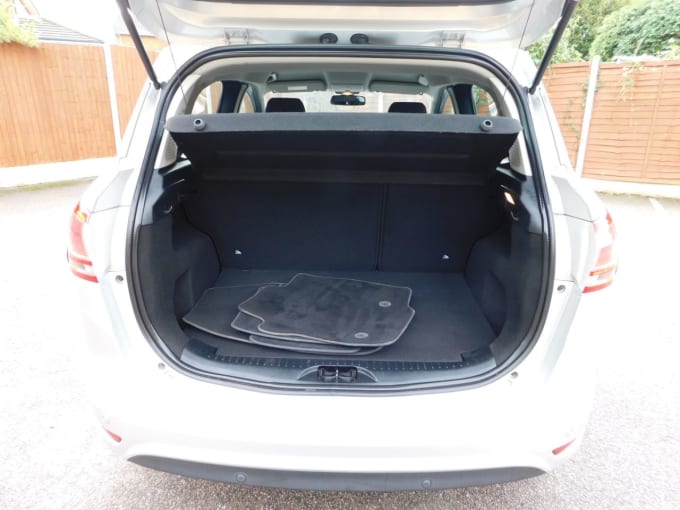 2025 Ford B-max