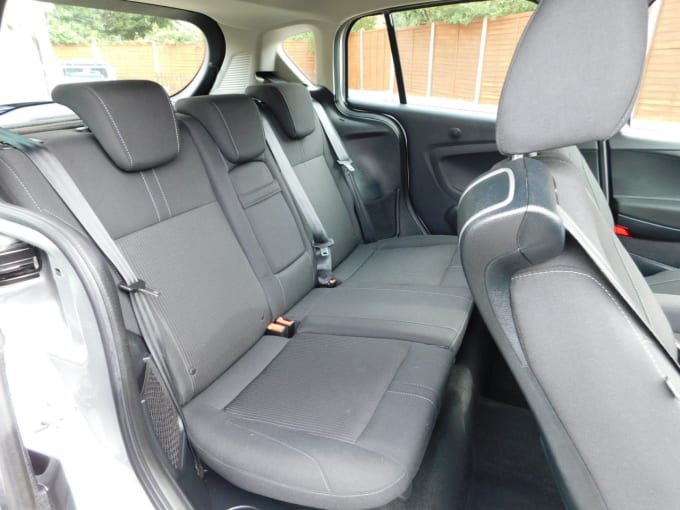 2025 Ford B-max