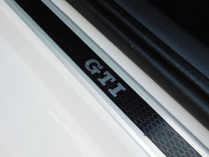 2025 Volkswagen Up!