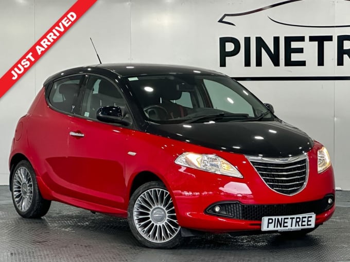 2024 Chrysler Ypsilon