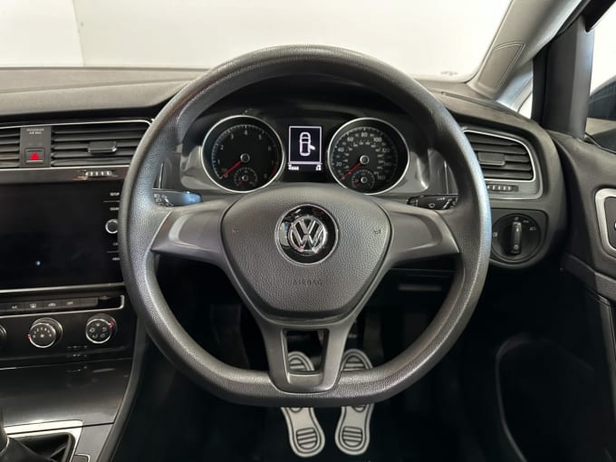 2024 Volkswagen Golf