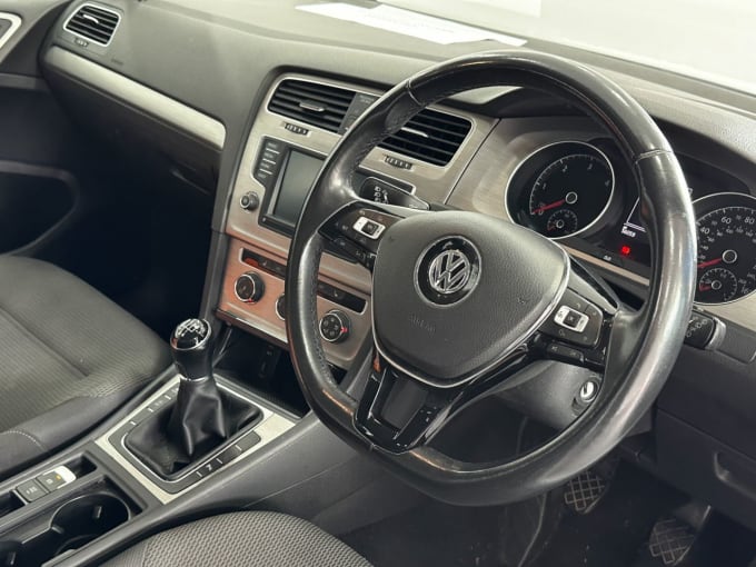 2024 Volkswagen Golf