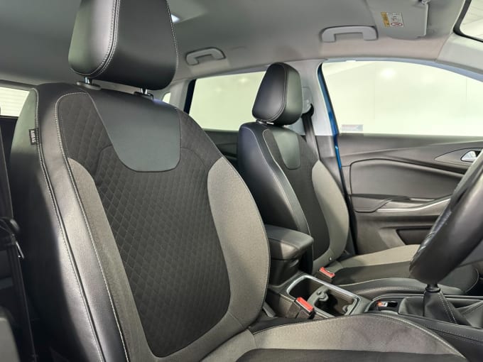2025 Vauxhall Grandland X