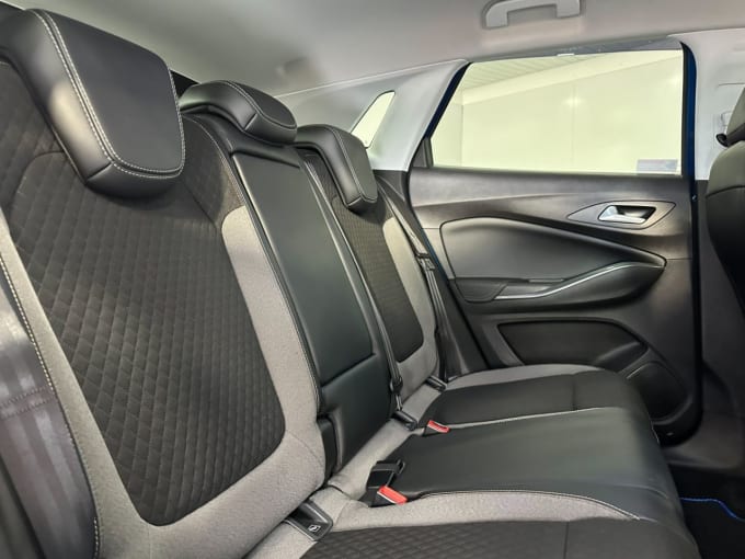 2025 Vauxhall Grandland X