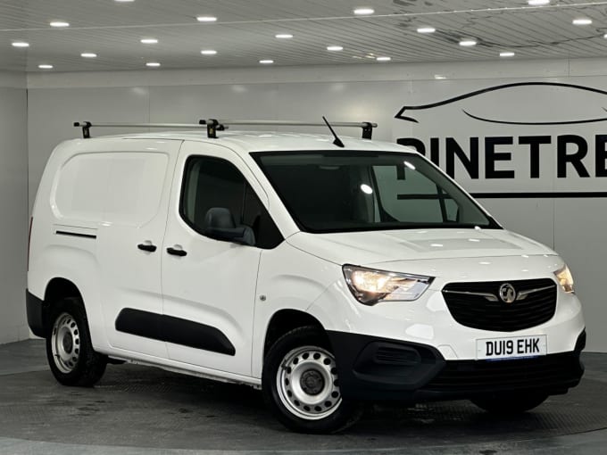 2025 Vauxhall Combo