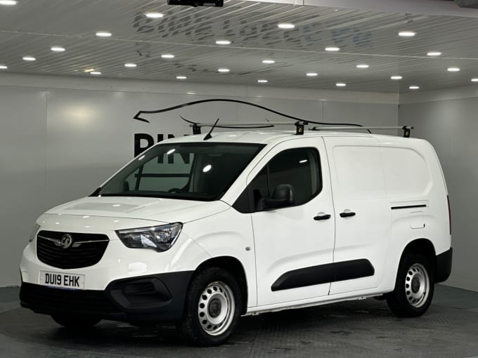 2025 Vauxhall Combo