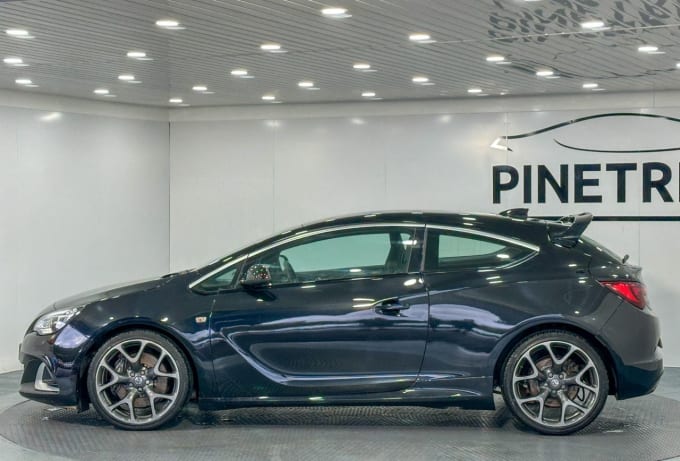 2025 Vauxhall Astra Gtc