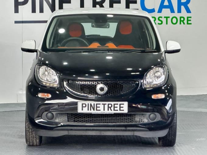 2025 Smart Forfour