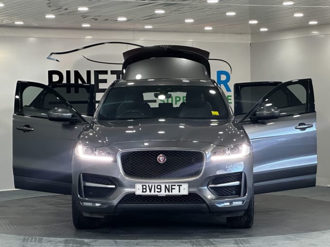 2025 Jaguar F-pace