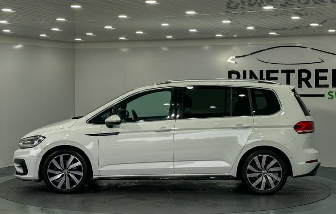 2025 Volkswagen Touran