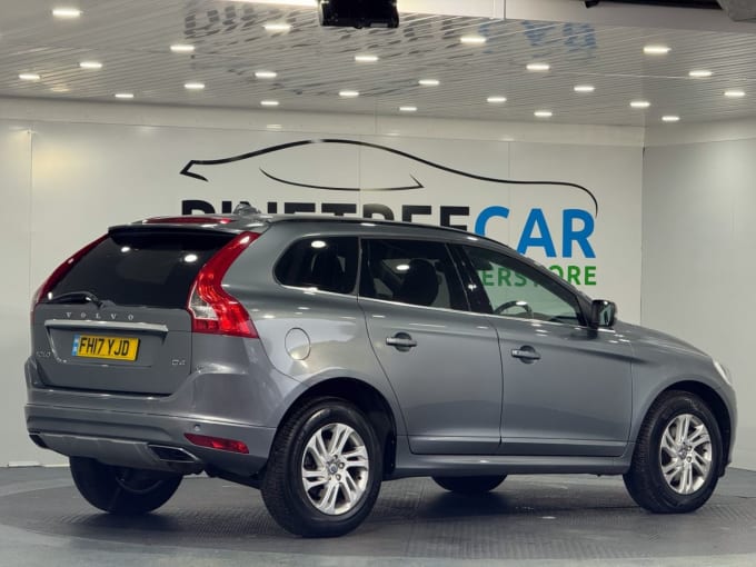 2025 Volvo Xc60