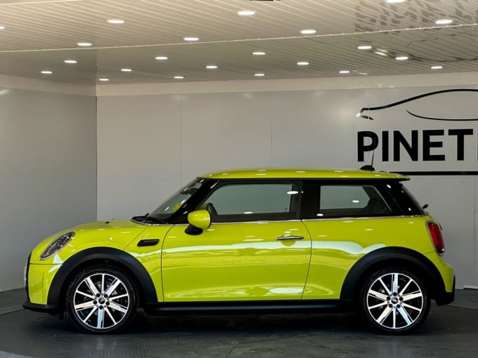 2025 Mini Hatch