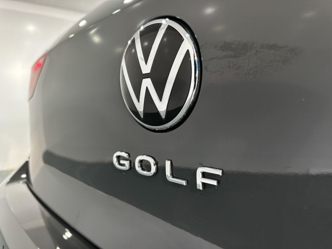 2025 Volkswagen Golf