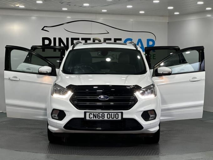 2025 Ford Kuga