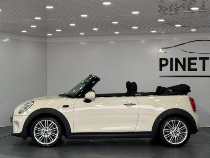 2025 Mini Convertible