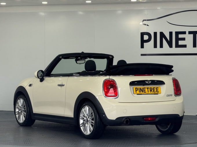 2025 Mini Convertible