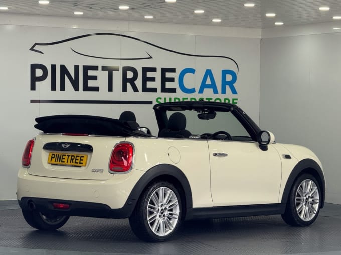 2025 Mini Convertible