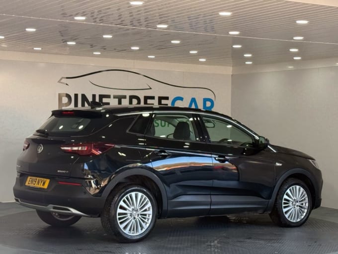 2025 Vauxhall Grandland X