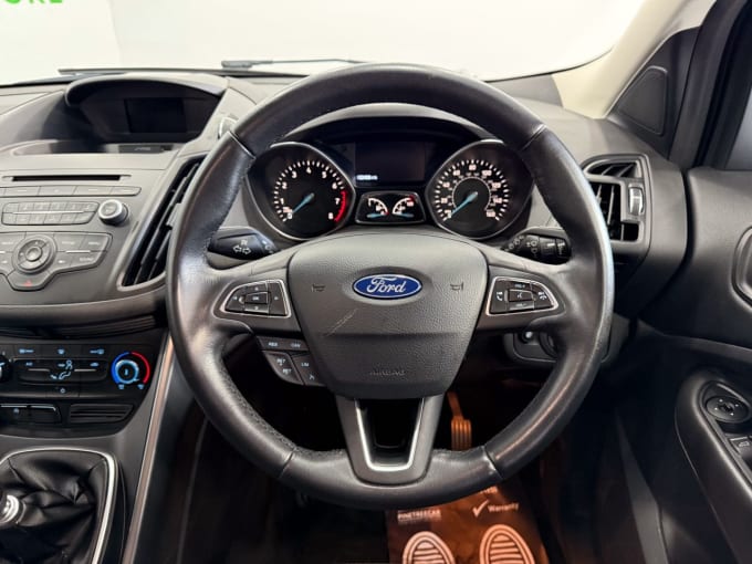 2025 Ford Kuga