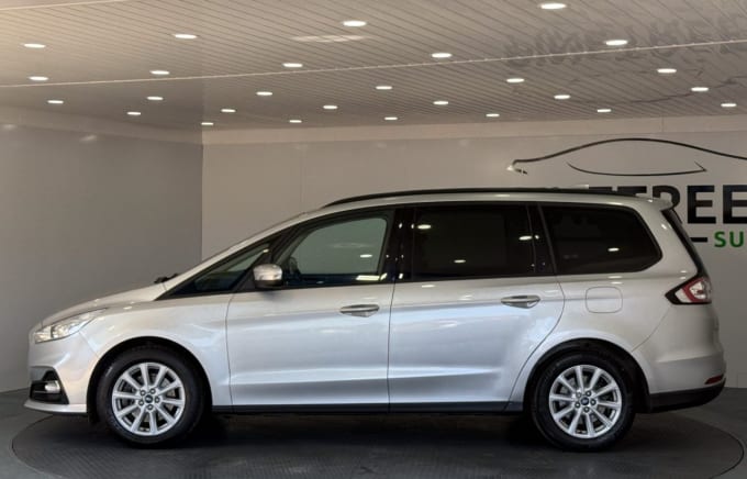 2025 Ford Galaxy