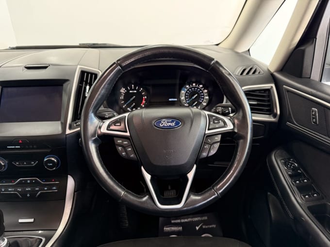 2025 Ford Galaxy