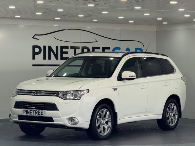 2025 Mitsubishi Outlander