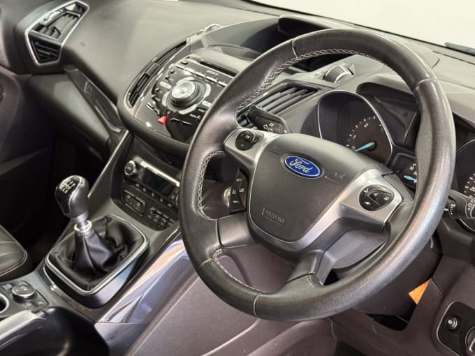 2025 Ford Kuga