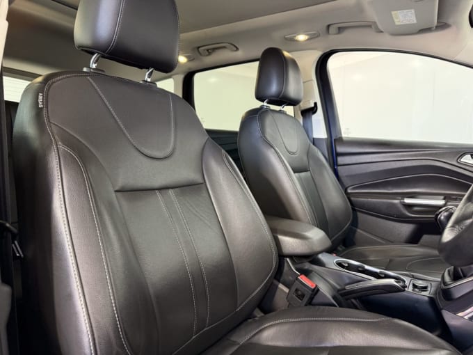 2025 Ford Kuga