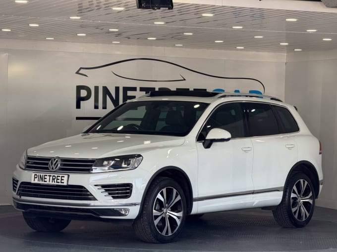 2025 Volkswagen Touareg