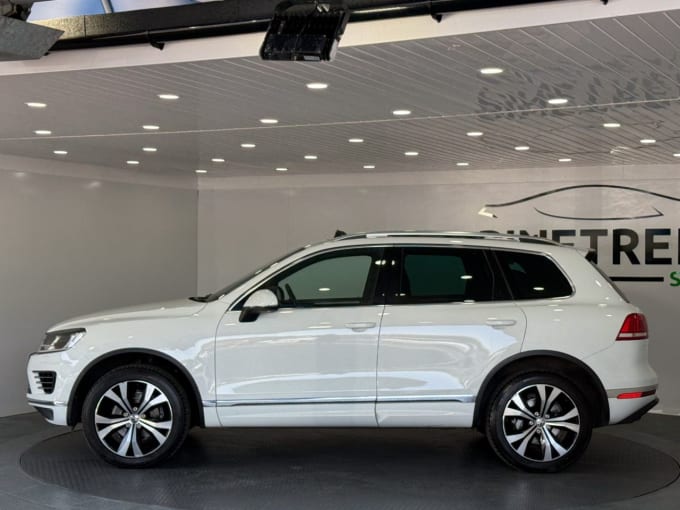 2025 Volkswagen Touareg