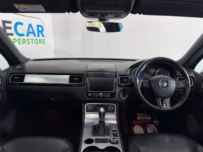 2025 Volkswagen Touareg