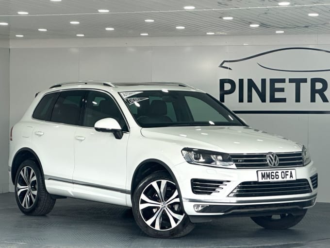 2025 Volkswagen Touareg