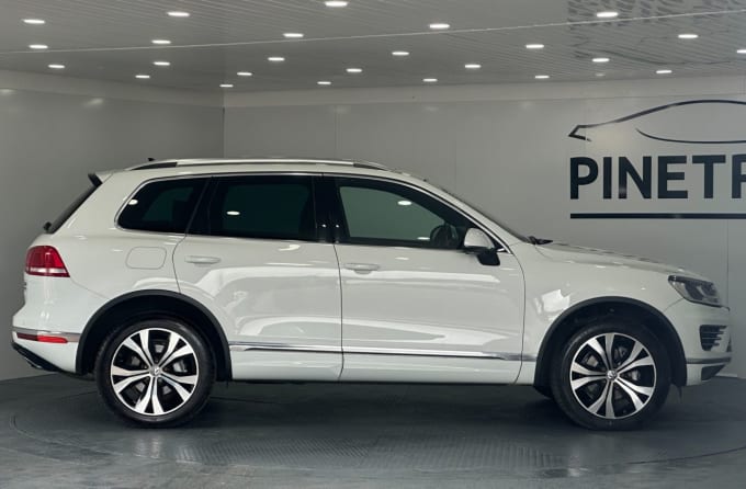 2025 Volkswagen Touareg