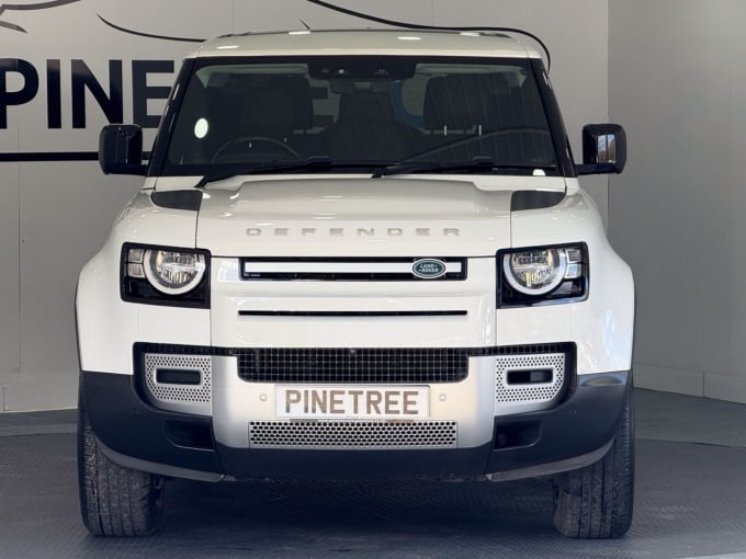 2025 Land Rover Defender