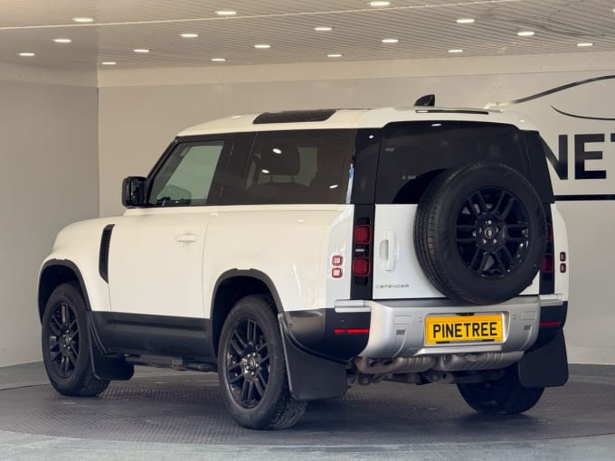 2025 Land Rover Defender