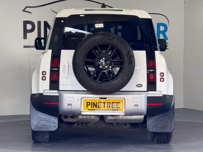 2025 Land Rover Defender