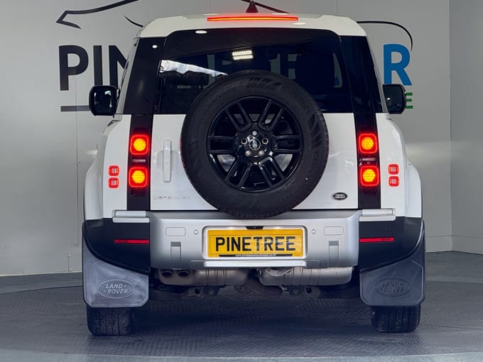 2025 Land Rover Defender