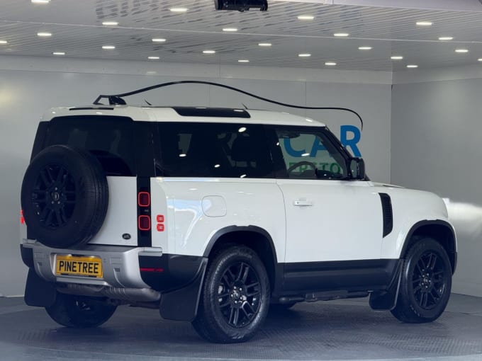 2025 Land Rover Defender