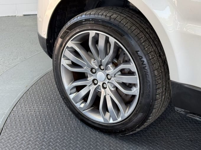 2025 Land Rover Range Rover Sport