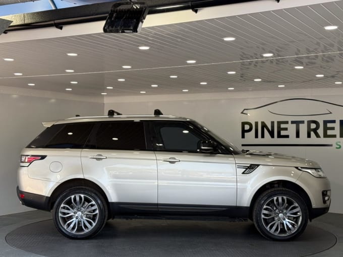 2025 Land Rover Range Rover Sport