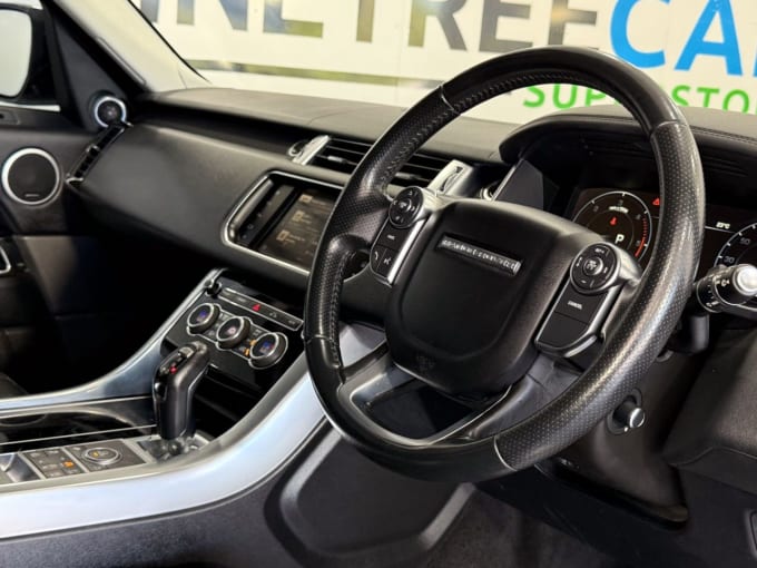 2025 Land Rover Range Rover Sport