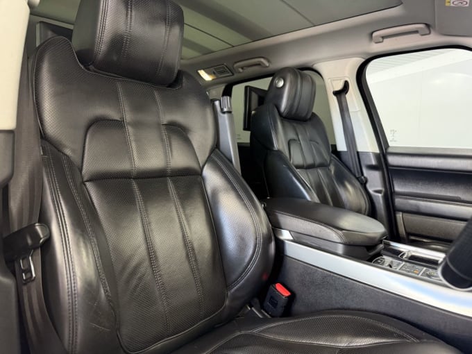 2025 Land Rover Range Rover Sport