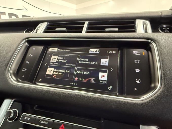 2025 Land Rover Range Rover Sport
