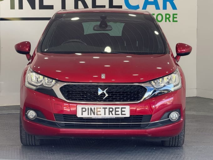 2025 Ds Automobiles Ds 4