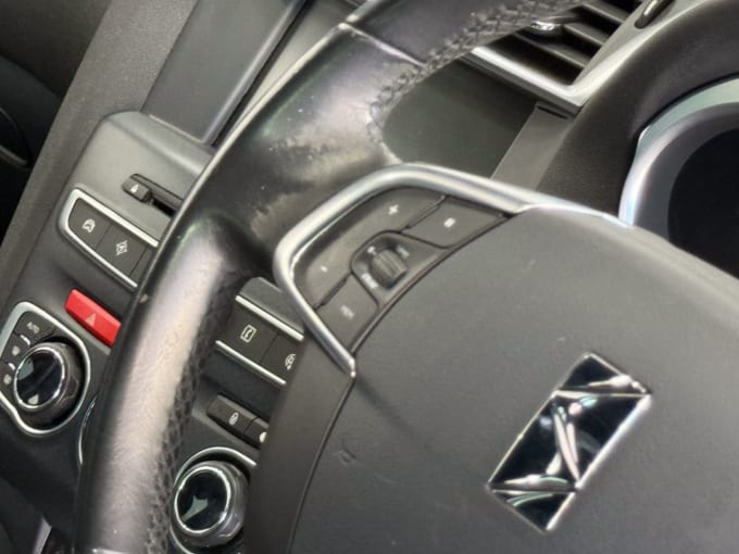 2025 Ds Automobiles Ds 4