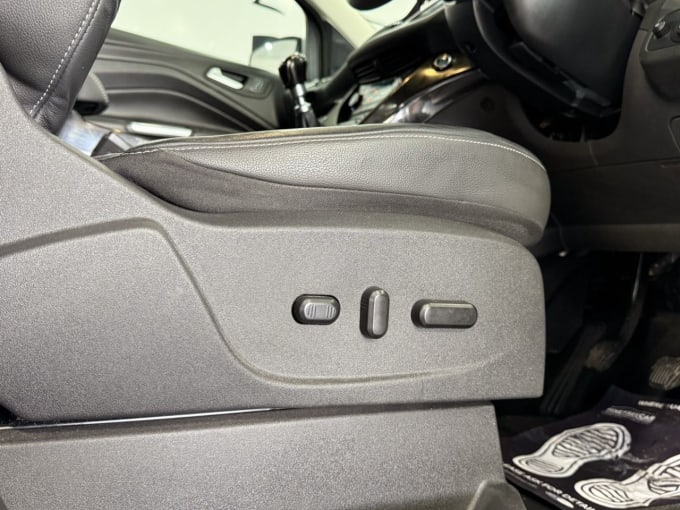 2025 Ford Kuga