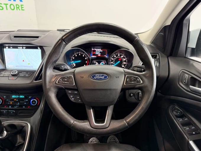 2025 Ford Kuga