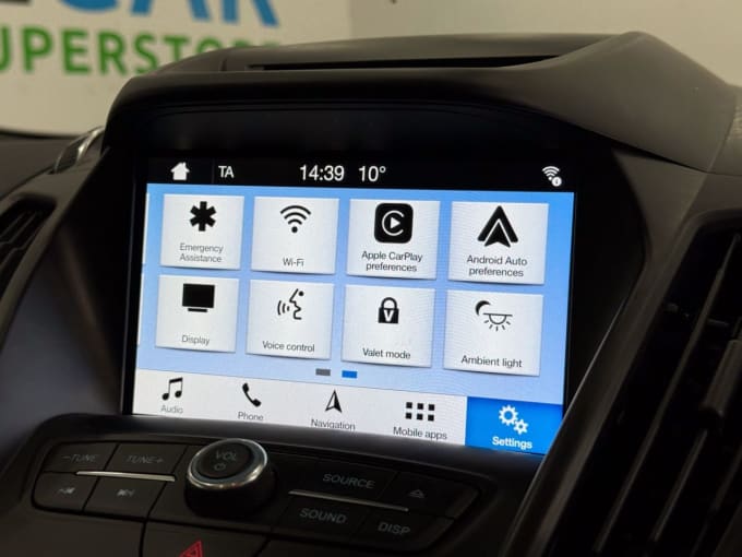 2025 Ford Kuga